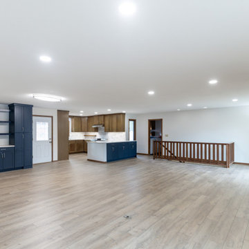 Caddy Court Kitchen & Mainfloor Remodel Before/Afters