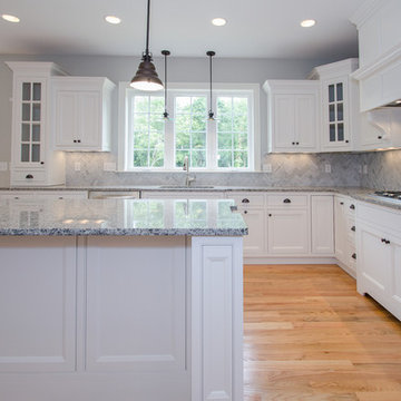 #7413 Beaded Inset Kitchen: Painted Dove White