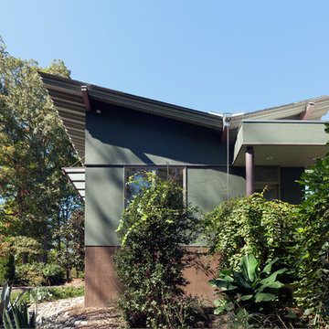3 Pavilions