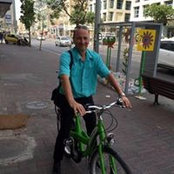 יעקב ועד דיסקונט's photo