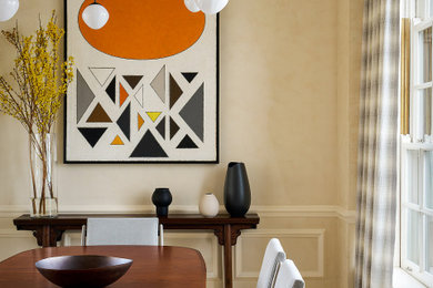 Dining room - transitional dining room idea in Chicago