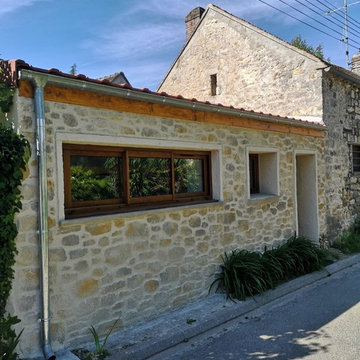 Réhabilitation d'un garage en ruine - façade avant
