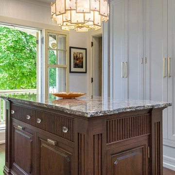 Hyde Park Luxury Master Closet