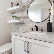 1/2 Bath