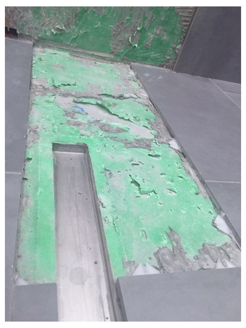 curbless shower with linear drain has draining problem