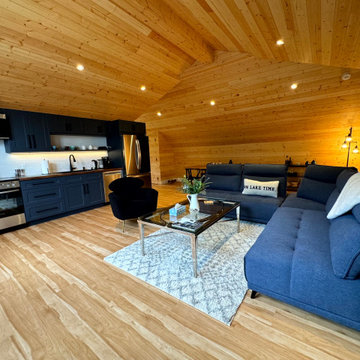 Cottage Garage with loft in the Muskoka Lakes Region