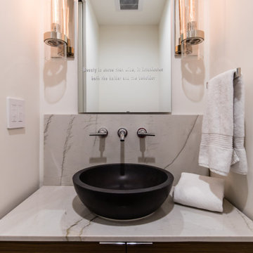 Elegant, Modern Bathrooms