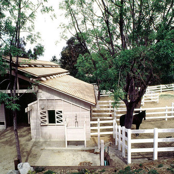 Pasant Stables