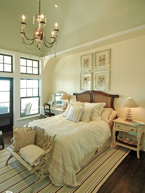 Traditional Caribbean Bedroom Design Ideas, Remodels & Photos | Houzz