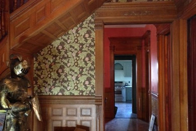 Home design - traditional home design idea in Los Angeles