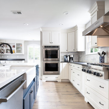 River Chase Kitchen