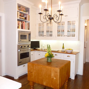 Farmhouse Kitchen with White Custom Cabinets