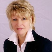 Debbie Paone's photo