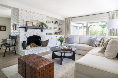 Example of a transitional living room design in Orange County
