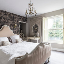 Lynn - Bedroom