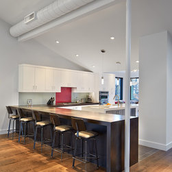 Annapolis Residence - Kitchen Islands And Kitchen Carts
