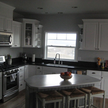 Raised Panel Multi Tone Home Cabinet Package