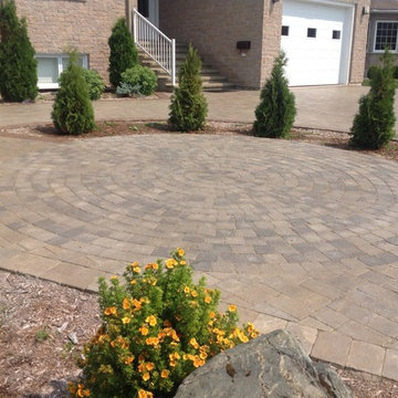 Driveway & Sports Car Feature Pad
