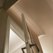 crown moulding