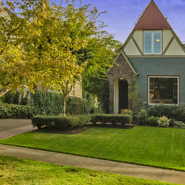Carlton | Eastmoreland