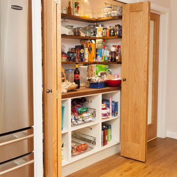 Petersfield Ivory Shaker Kitchen