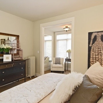 Queen Anne Period Condo