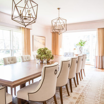 Traditional Meets Midcentury Modern Design in River Oaks