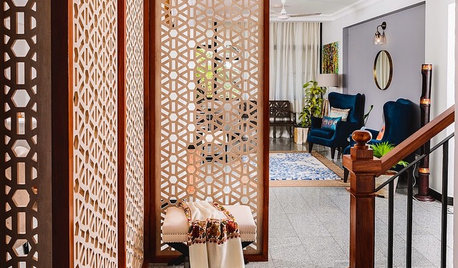 15 Indian Homes That Make the Entryway Useful