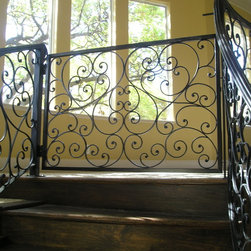 Interior child or pet protective gates - Products