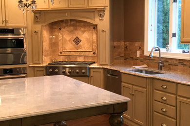 Kitchen Cabinets, Sprayed Lacquer