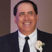 Albert Apodacas foto