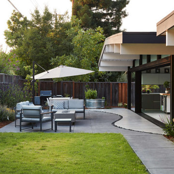 Indoor-Outdoor Eichler