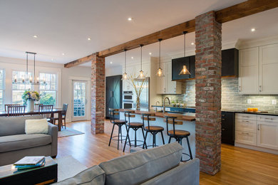 Example of a transitional kitchen design in Orlando
