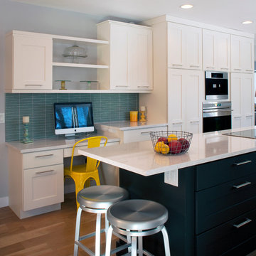 Classic White with a Splash of Yellow