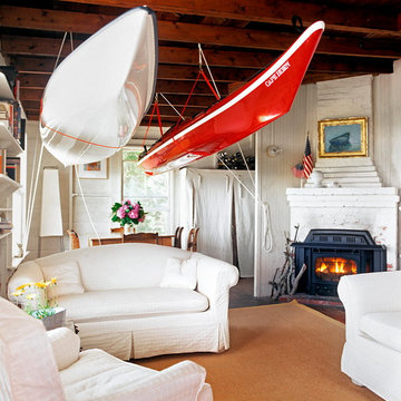 Historic Waterfront Cottage