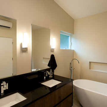Modern custom home - Gig Harbor