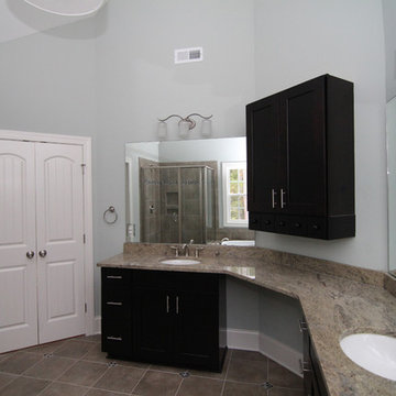 His and her master bath