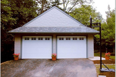 Garage - traditional garage idea in St Louis