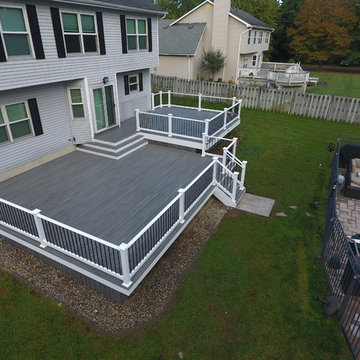 Island Mist trex deck with vinyl railings