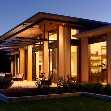 Peninsula Home