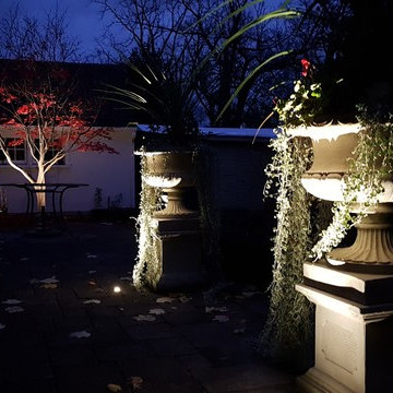 Pauwels Landscape Lighting