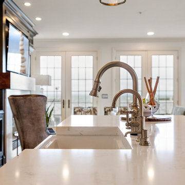 Showplace EVO Savannah Kitchen, in Accessible Beige with Walnut Glaze