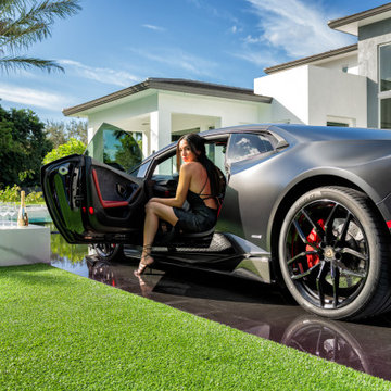 Lamborghini Pool