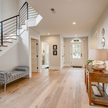 Staircase/Railings