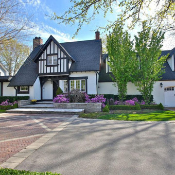 The Olde Oakville // 426 Trafalgar Road, Oakville