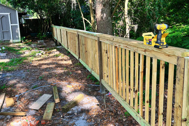 Photo of a coastal landscaping in Jacksonville.