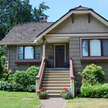 Working with Bottle-glass Stucco - Exterior Paint