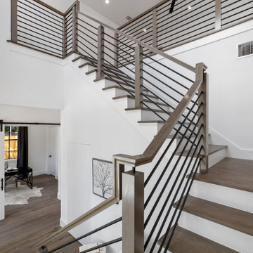 04 - Transitional Craftsman Merrill Stairs