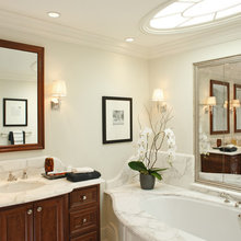 Master Bathroom: Vanity