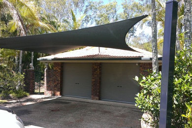 Photo of a mid-sized traditional exterior in Gold Coast - Tweed.